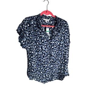 Alexander Jordan Leopard Button Down Shirt Short Sleeve Grey/ Multi Womens Large